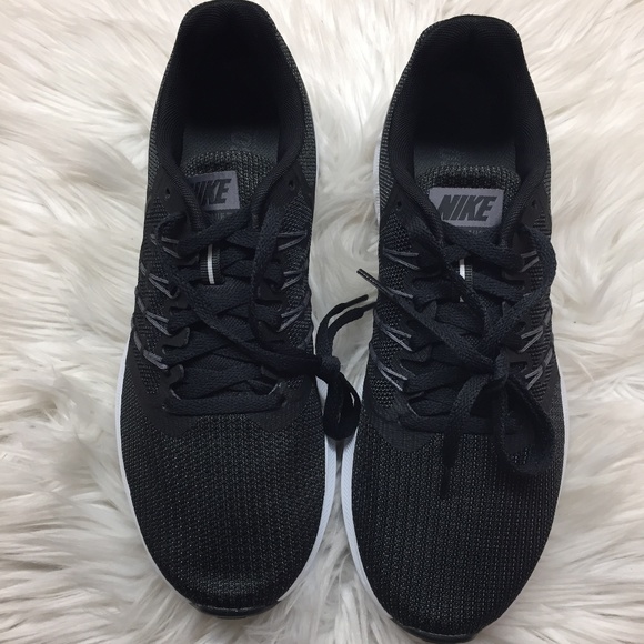 Nike Black/Dark Grey Running Sneakers 8M - Picture 2 of 8